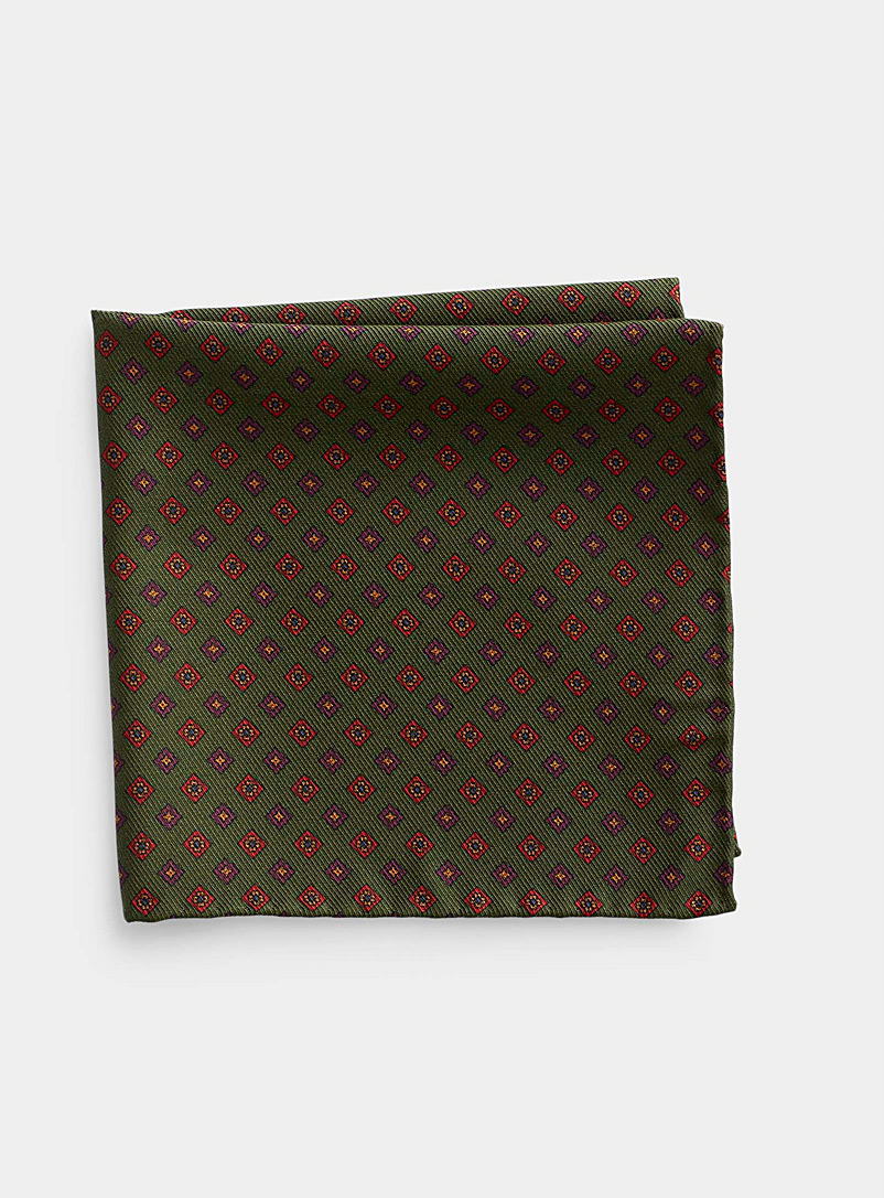 Blick Kelly Green Cubic flower pocket square for men
