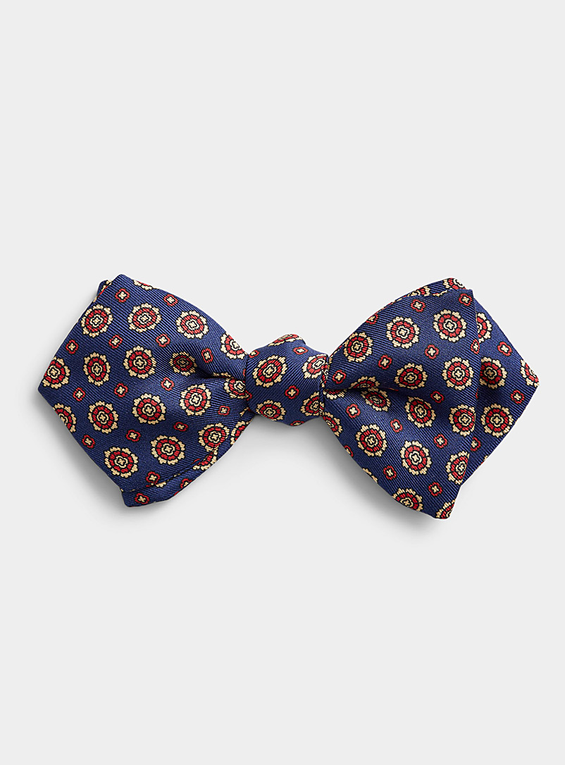Blick Marine Blue Graphic flower bow tie for men