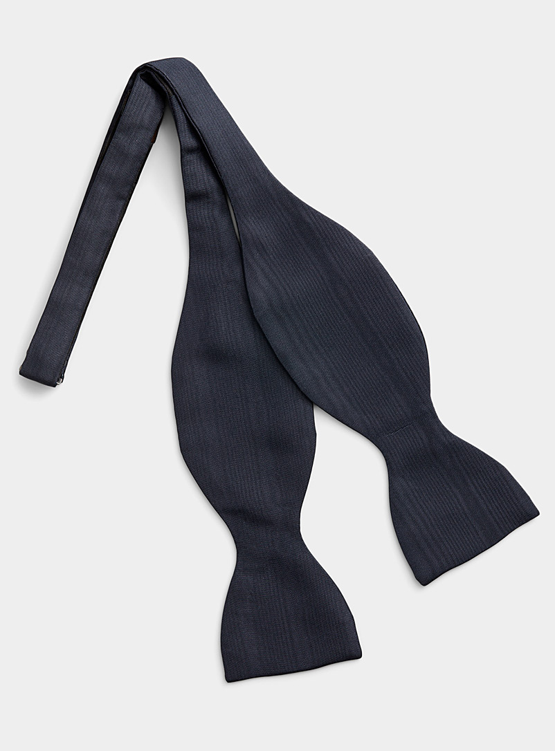 Blick Navy/Midnight Blue Silk bow tie for men