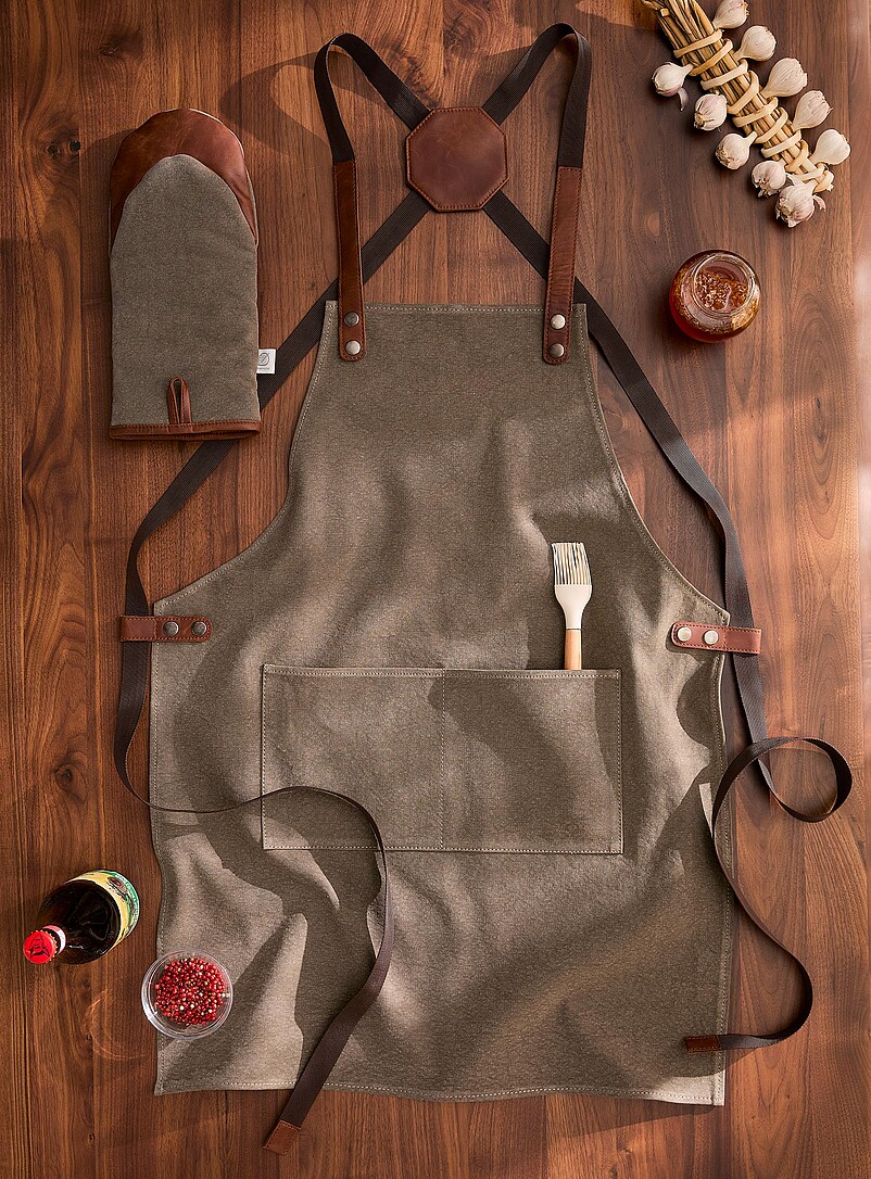 Leather Accents Canvas Apron