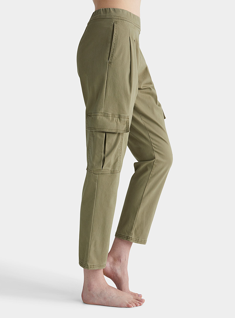 Hue: Le legging cargo chino extensible Vert foncé-mousse-olive pour femme