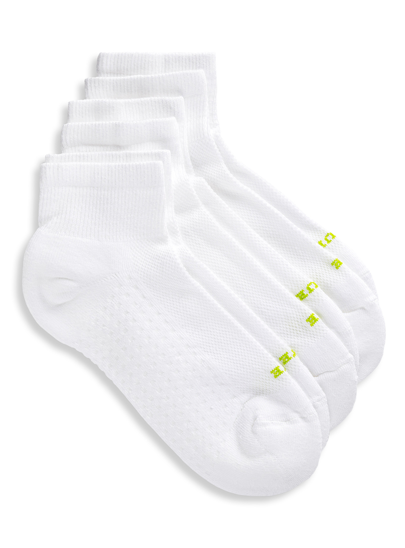 Hue Air Ankle Socks Set Of 3 In White