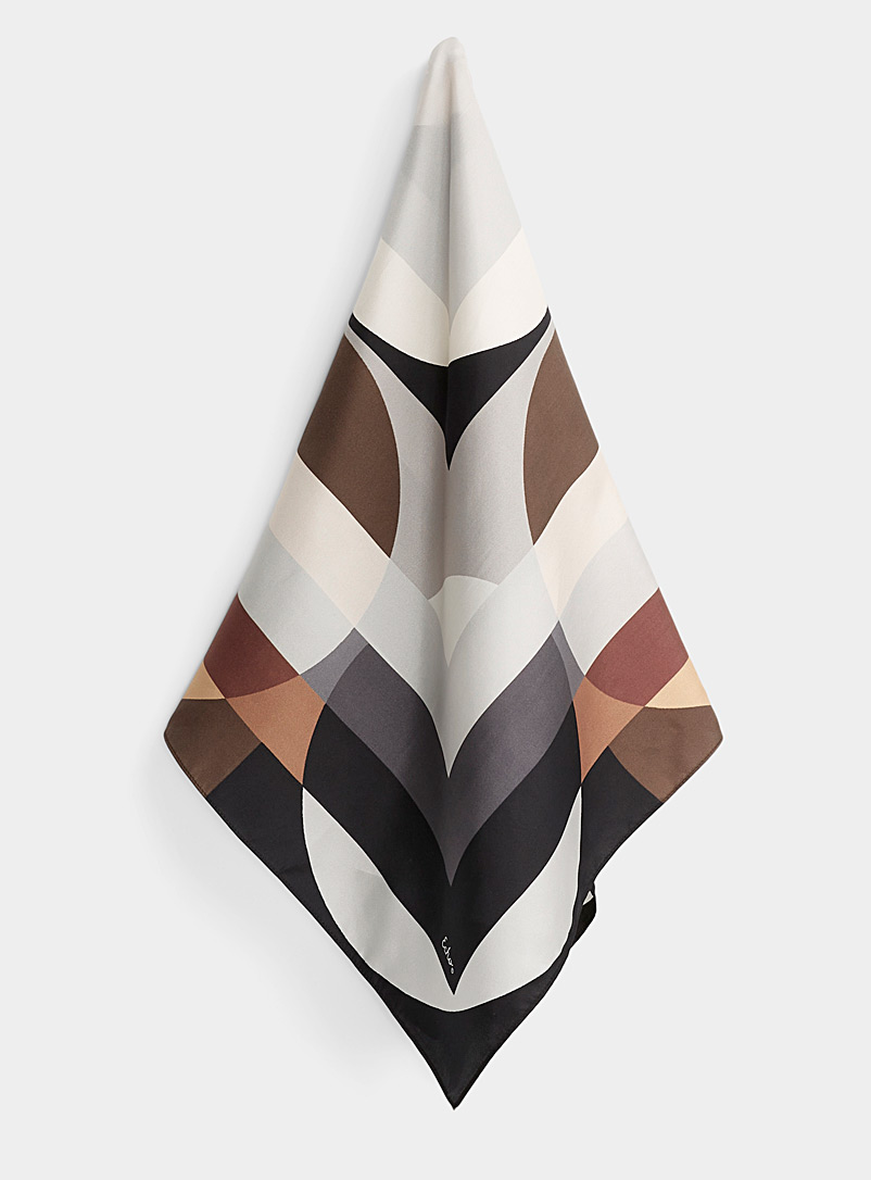 Echo Design: Le foulard géométrie nuancée Noir à motifs pour femme
