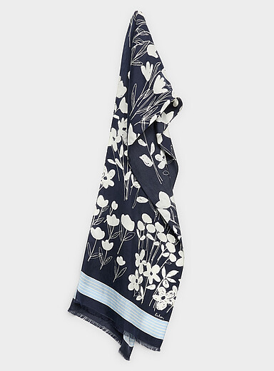 Floral sketch lightweight scarf