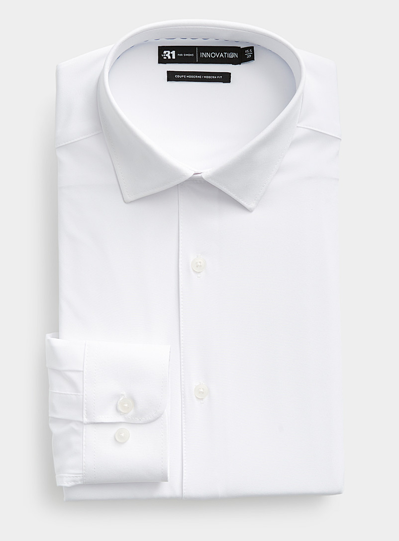 Le 31: La chemise fluide monochrome Coupe moderne <b>Collection Innovation</b> Blanc pour homme