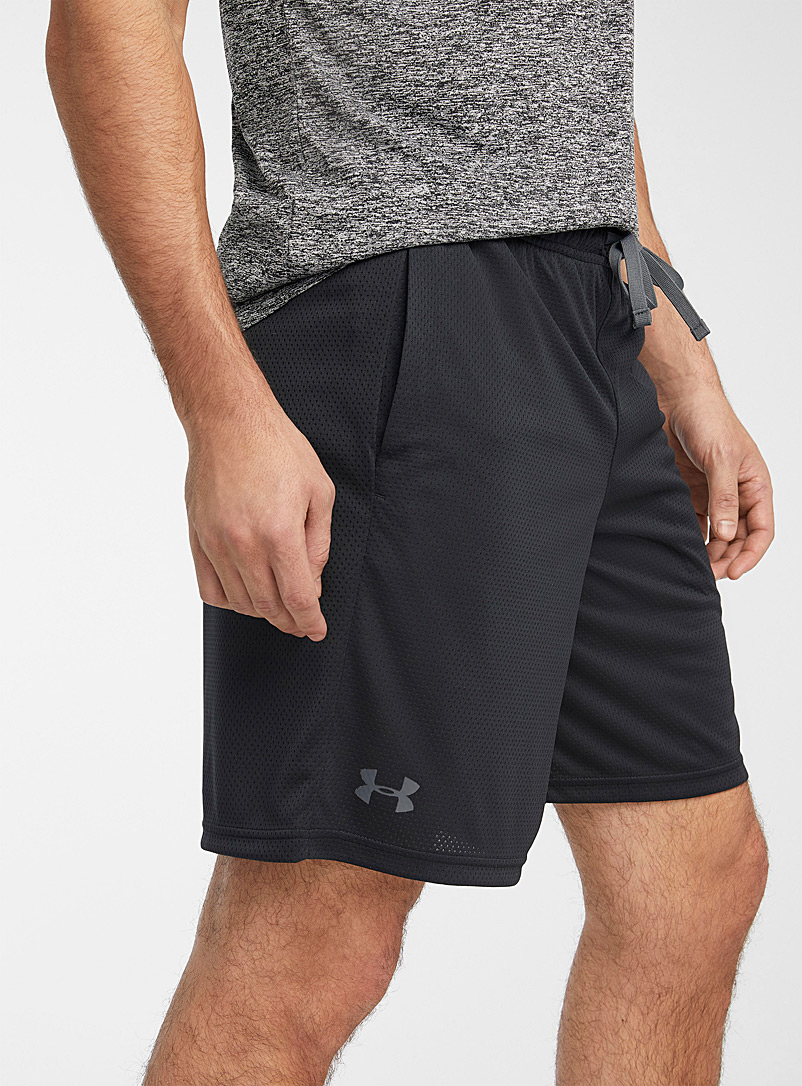 Under Armour Black Micro-perforated fluid short for men