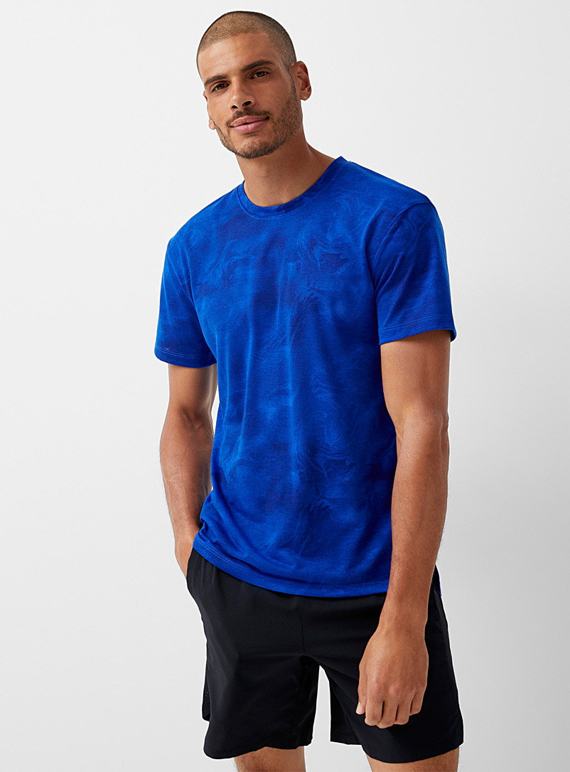 Under Armour: Le t-shirt microperforé bleu marbré Bleu pour homme
