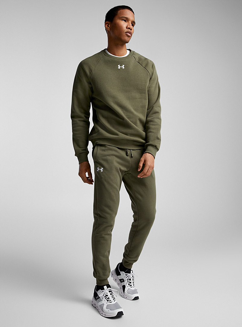 Under Armour: Le pantalon molleton essentiel Rival Fleece Vert à motifs pour homme