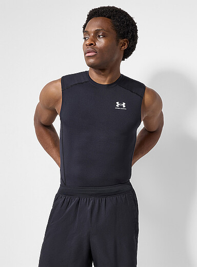 Under Armour: Le t-shirt sans manches ajust&eacute; coutures plates Noir pour homme
