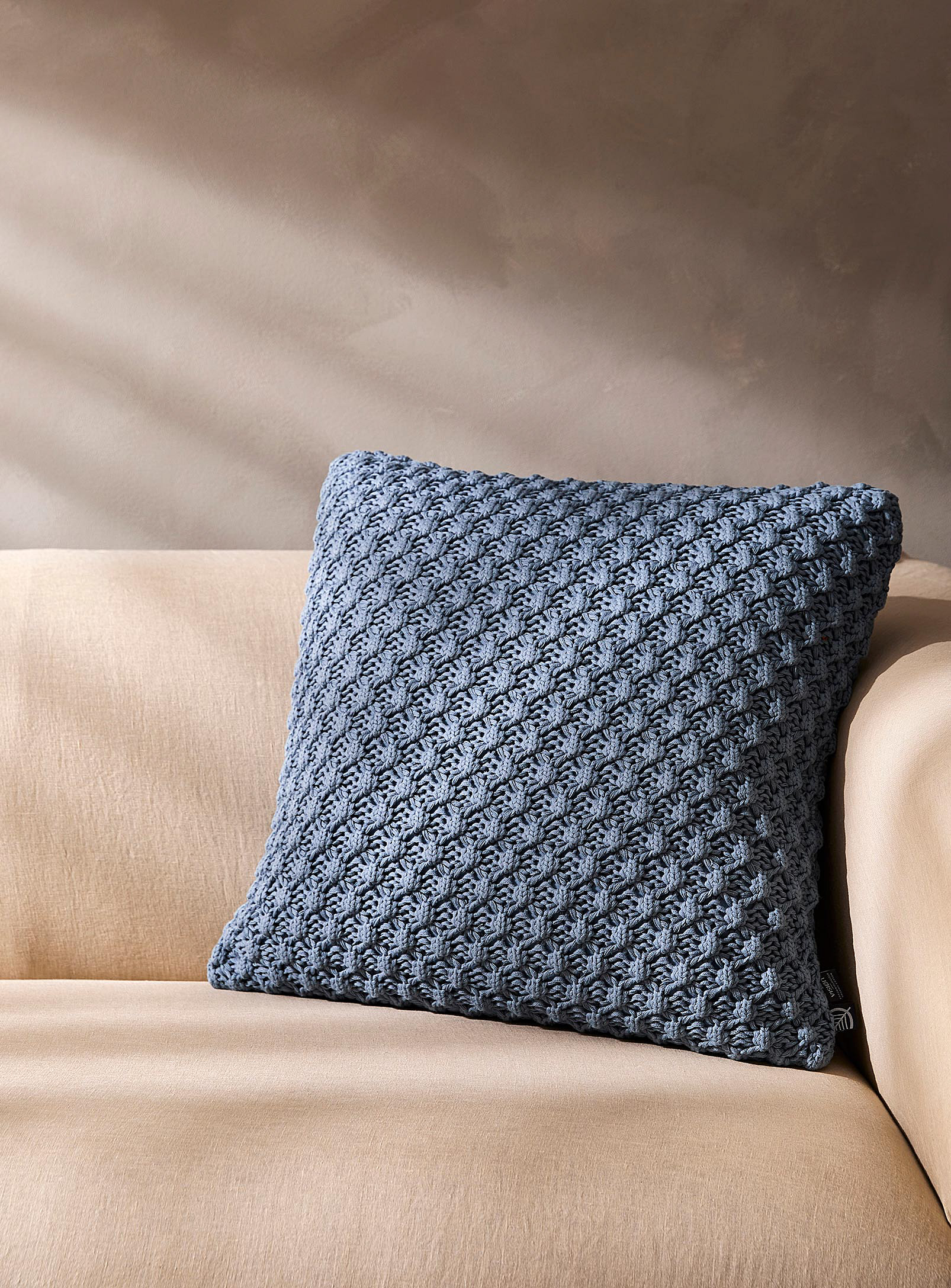 Simons Maison Crocheted Cushion 50 X 50 Cm In Blue