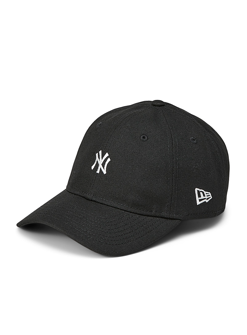 New Era Black New York Yankees mini-logo cap for men