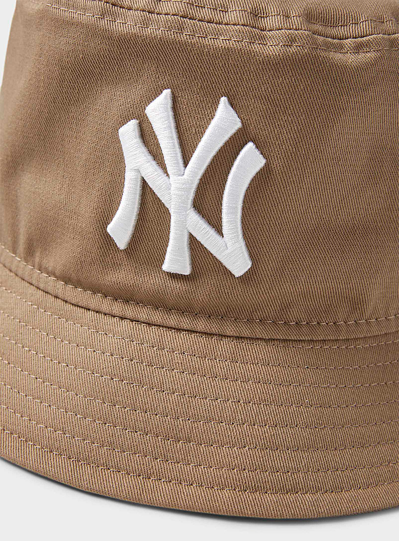 New Era Black New York Yankees bucket hat for men