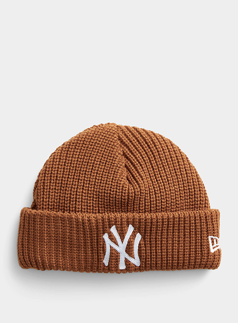 New Era Brown New York Yankees cuffed short tuque for men