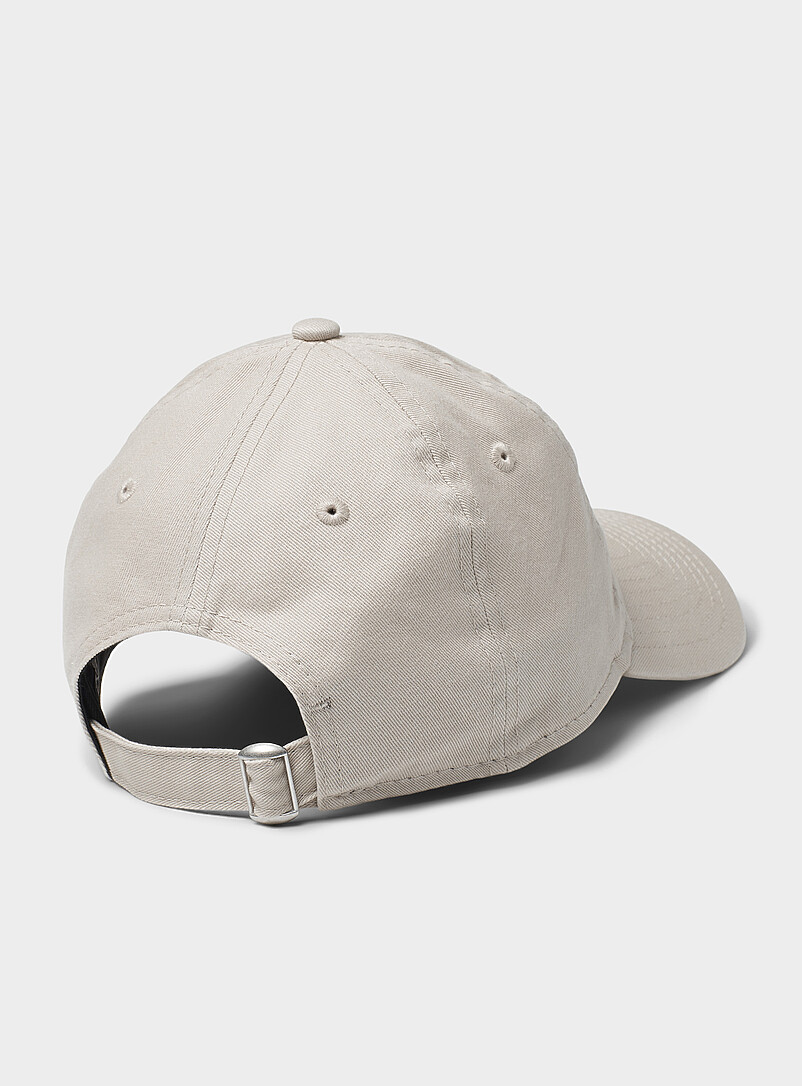 New Era Ivory/Cream Beige NY 9Twenty tone-on-tone baseball cap for women