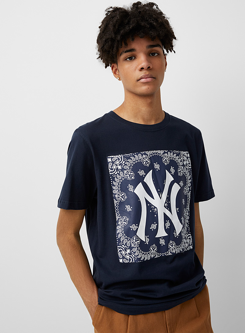 New Era: Le t-shirt Yankees paisley Marine pour homme