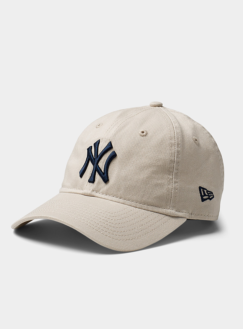 New Era Light Brown NY 9Twenty baseball cap for women