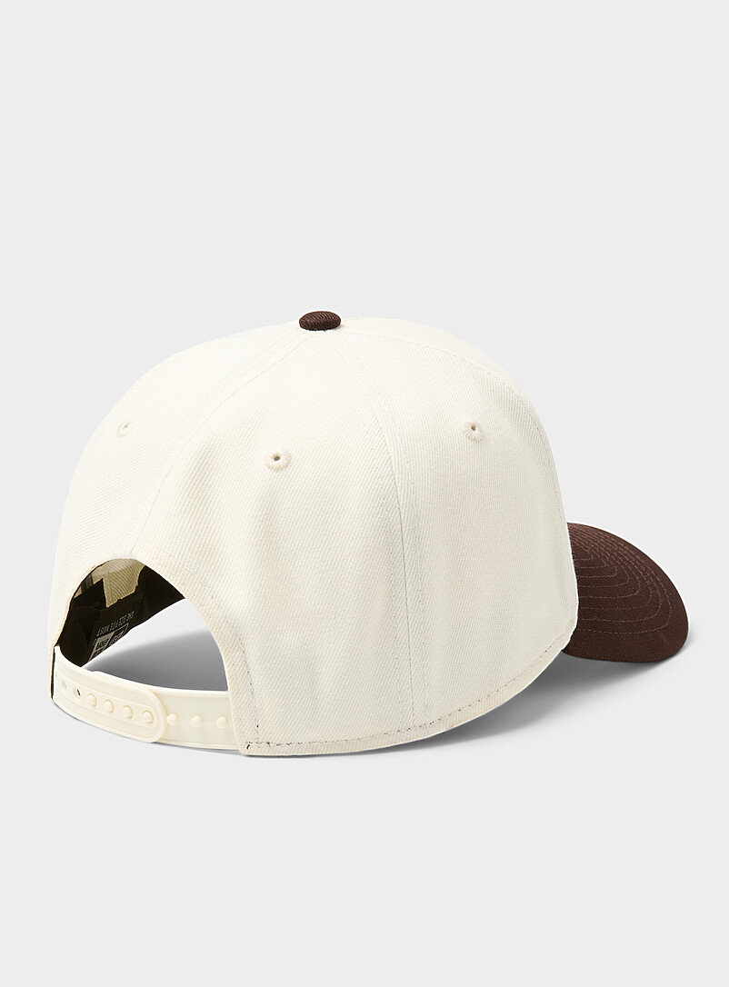 Contrasting NY Yankees cap product image 2