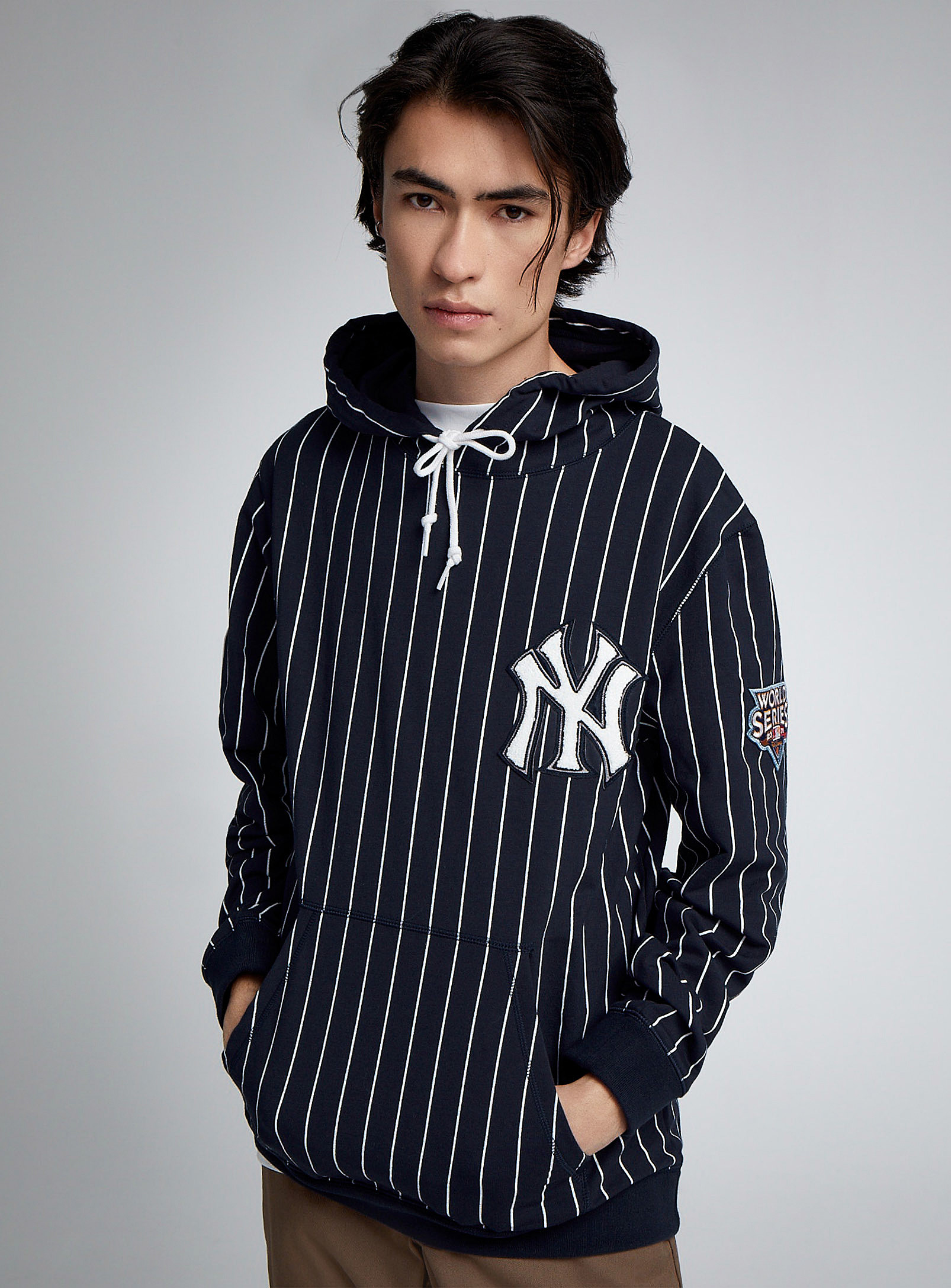 New Era - Men's Yankees thin striped hoodie