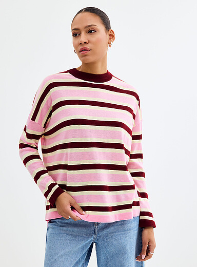 Le chandail ample fin tricot rayures romantiques