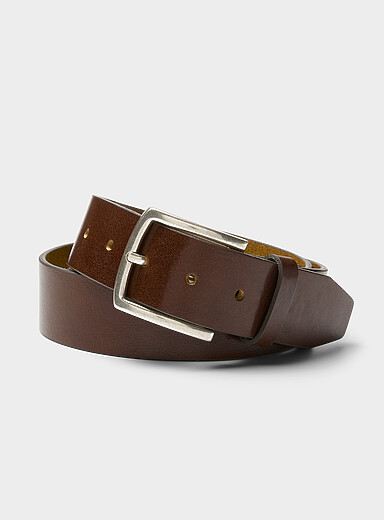La ceinture large boucle carr&eacute;e
