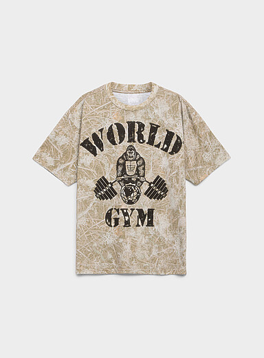 I.FIV5: Le t-shirt carr&eacute; ample World Gym<sup><small>MD</small></sup> camouflage Vert &agrave; motifs pour homme