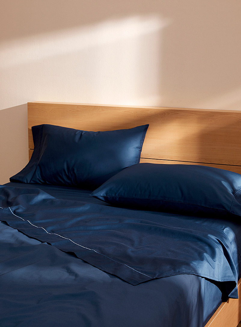 Simons Maison Indigo/Dark Blue Egyptian cotton sheet set 480-thread-count Fits mattresses up to 16 in