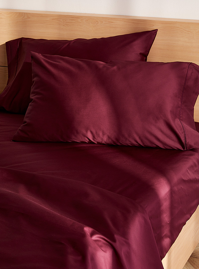 Simons Maison Ruby Red Egyptian cotton pillowcases 480-thread-count Set of 2