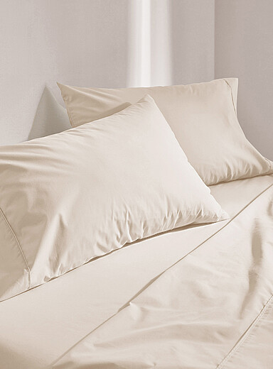 Le drap percale plus uni Pour matelas jusqu'&agrave; 15 po 200 fils au pouce
