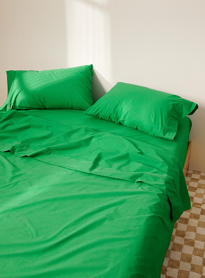 Lot de 2 taies d'oreiller en coton 65x65cm - vert pistache Lot de 2 taies d'oreiller en coton 65x65cm - vert pistache