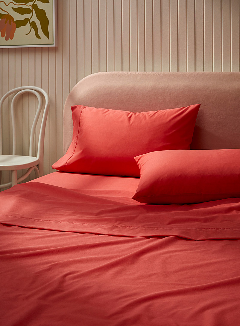 Simons Maison Coral Orange Solid percale plus sheet 200-thread-count Fits mattresses up to 15 in