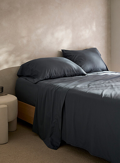 Simons Maison: L'ensemble draps rayonne de bambou et coton bio 300 fils au pouce Pour matelas jusqu'&agrave; 16 po Bleu