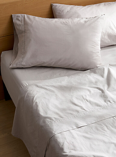 Simons Maison: L'ensemble draps percale de coton unie Pour matelas jusqu'&agrave; 15 po Gris clair