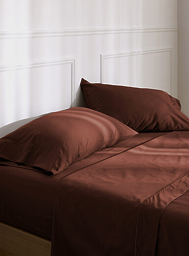 Simons Maison Burnt Orange Satiny finish Egyptian cotton sheet set 480-thread-count Fits mattresses up to 16 in
