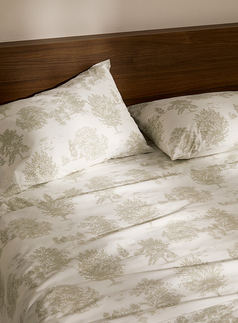 Simons Maison Patterned Ecru Toile de Jouy percale plus sheet 200-thread-count Fits mattresses up to 15 in