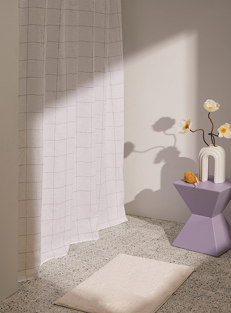Simons Maison: Le rideau de douche pur lin doux quadrillé Blanc et noir