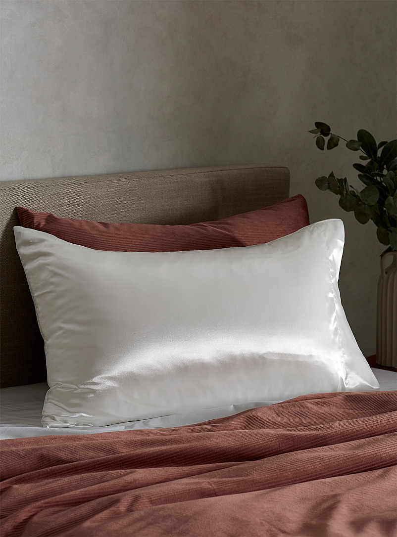 Simons Maison White Faux-silk pillowcase