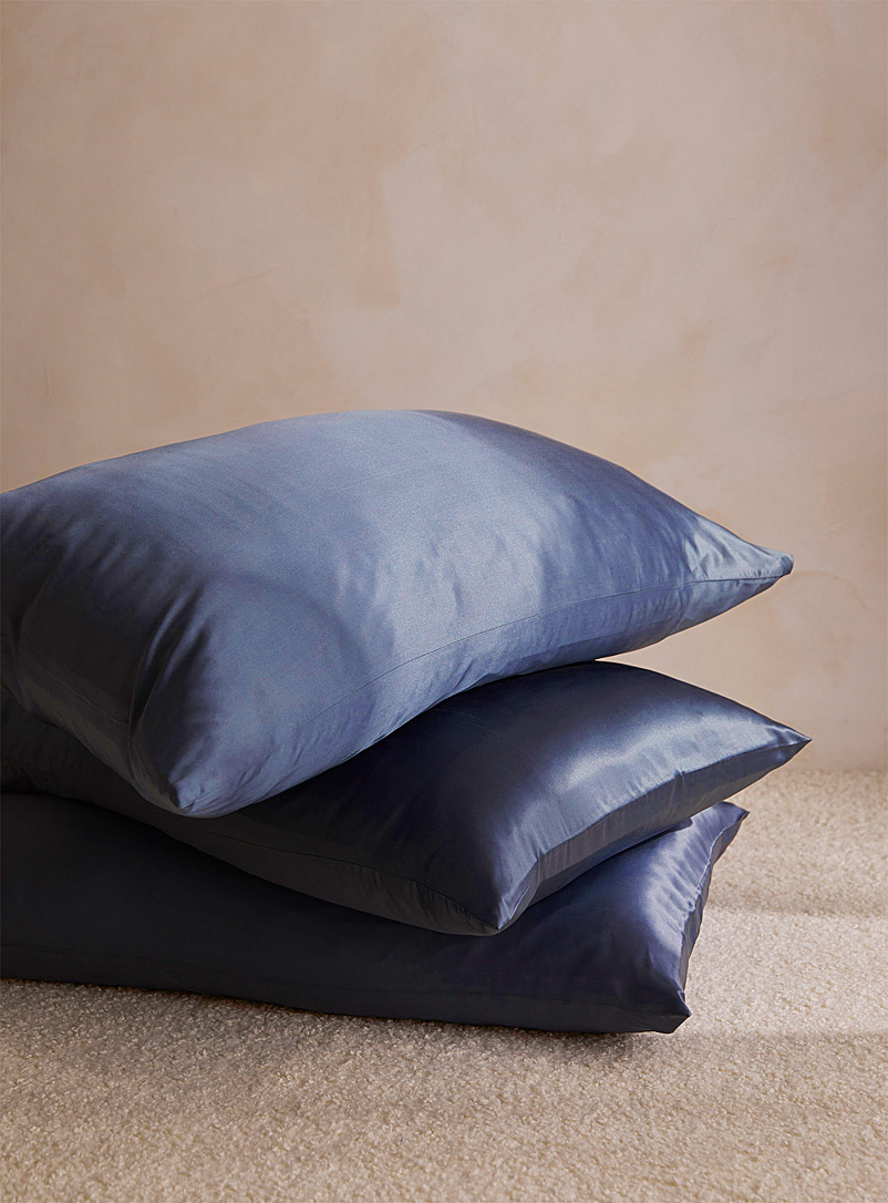 Simons Maison Blue Luxurious silk pillowcase 20 x 30 in