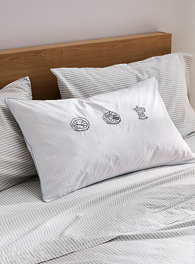 Embroidered breakfast pillowcase