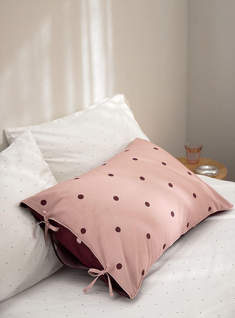 Contrast dot percale plus reversible pillowcase | Simons Maison | | Simons