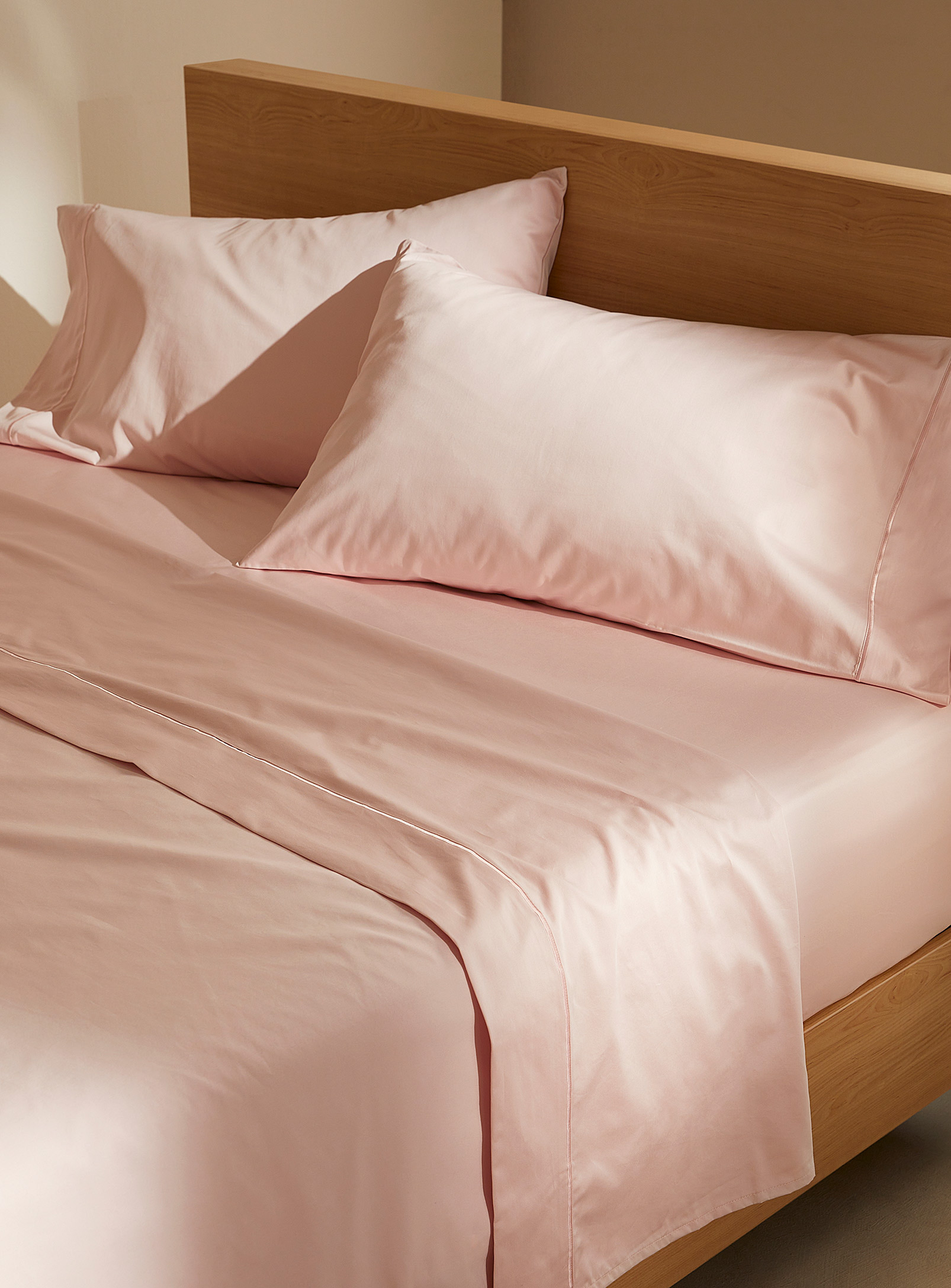 Simons Maison Egyptian Cotton Sheet Set 480-thread-count Fits Mattresses Up To 16 In In Pink