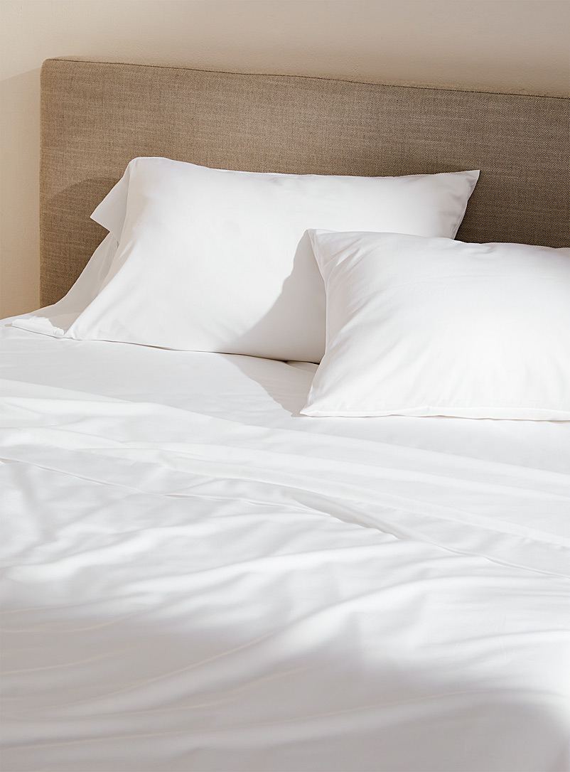 Bamboo rayon and organic cotton sheet set 300-thread-count Fits mattresses up to 16 in product image (primary)
