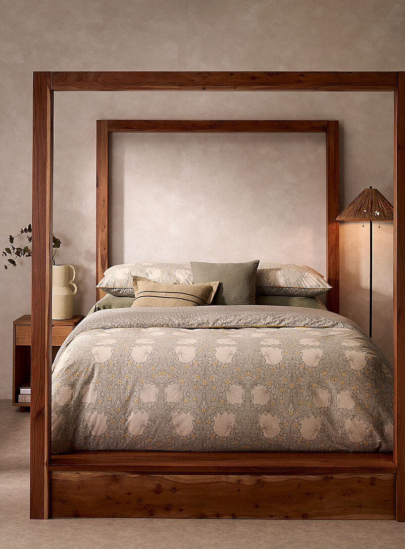 Soothing poppies percale plus duvet cover product image (primary)