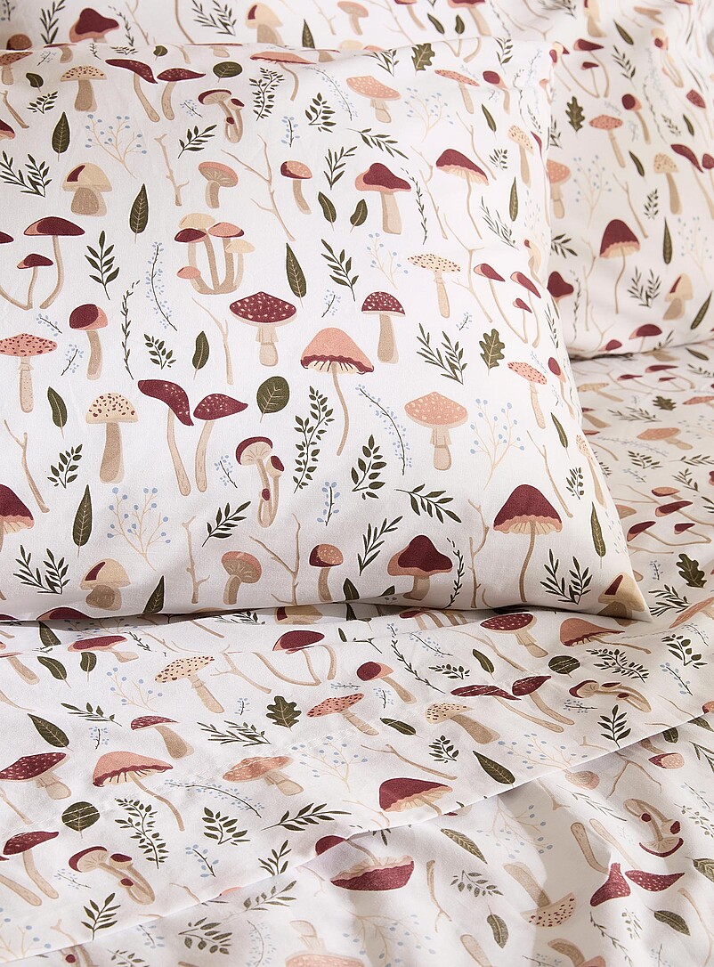 Mushroom hunt sheet set Fits mattresses up to 16 in product image 2