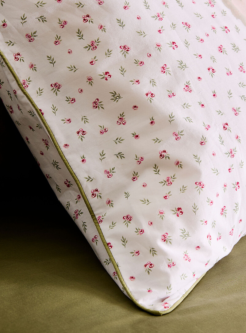 Kitten and mini-roses print pillowcase product image 2