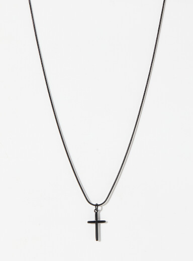 Cross black pendant necklace