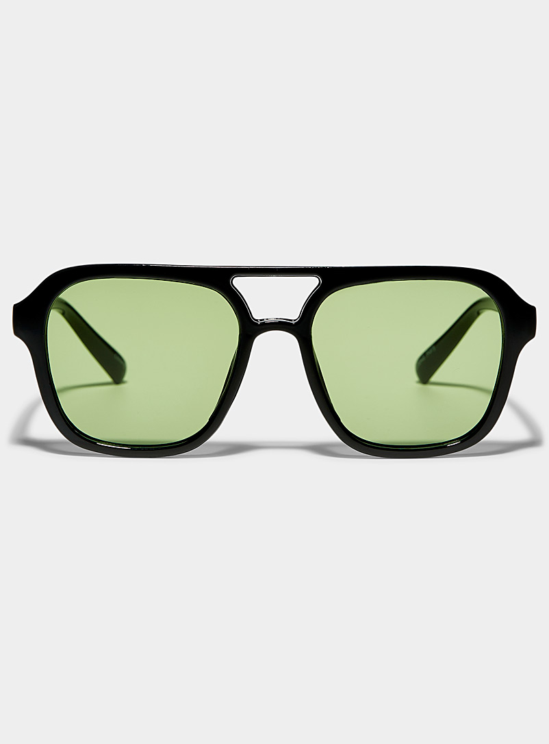 Simons: Les lunettes de soleil aviateur carrées Rory Noir pour femme