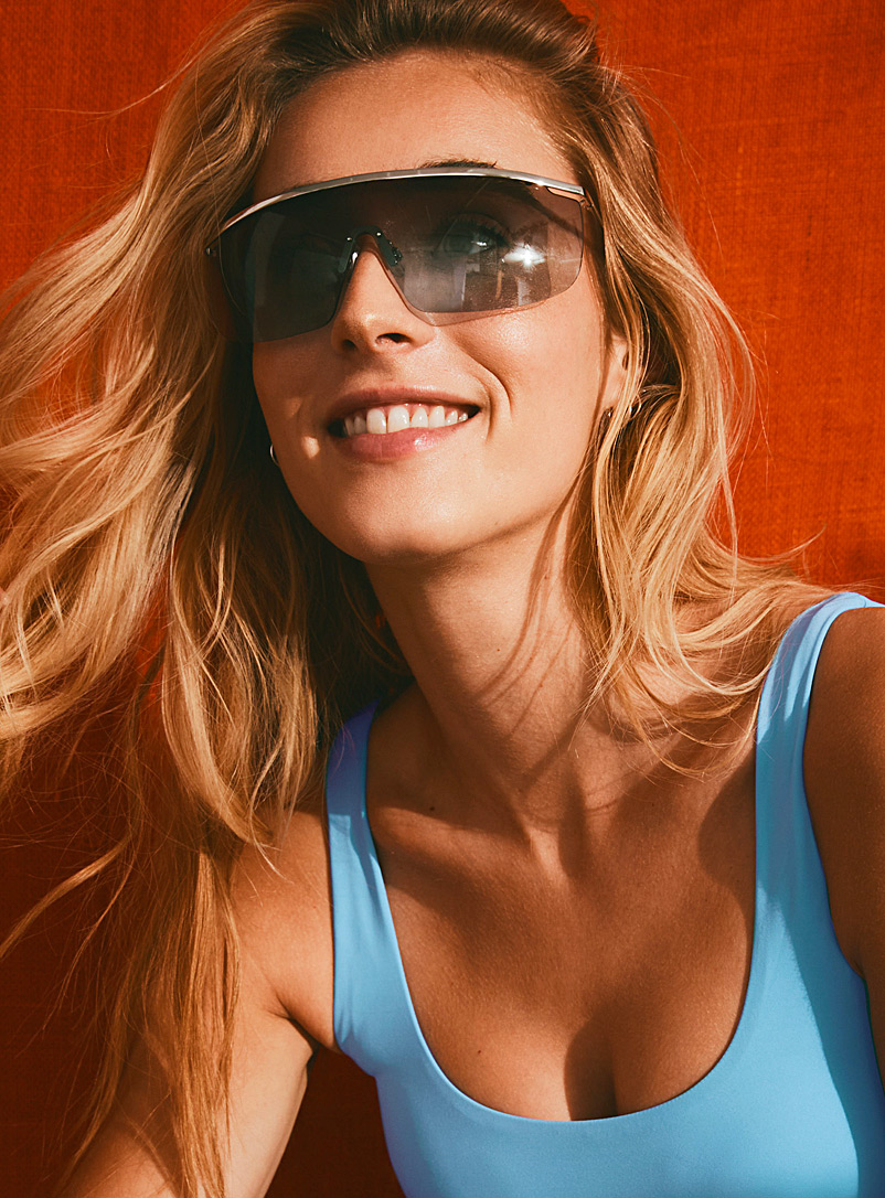 Simons Light Grey Halsey shield sunglasses for women