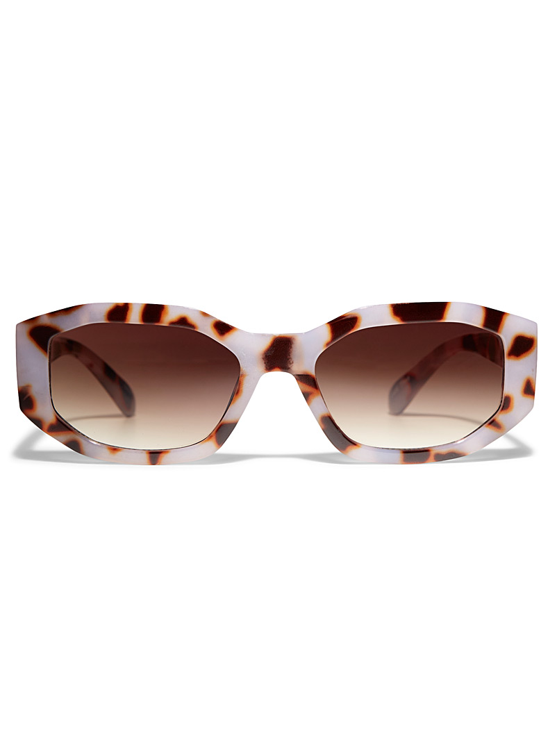 Simons: Les lunettes de soleil octogonales Thea Brun noisette pour femme