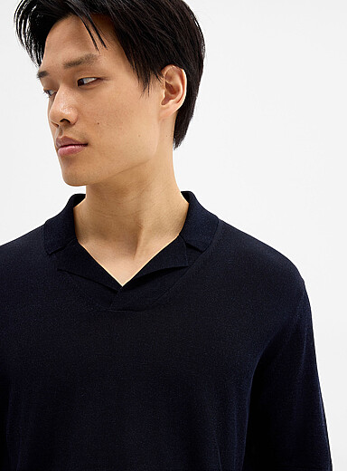Minimalist Johnny-collar polo