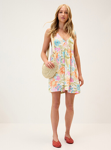 La minirobe fluide fleurs color&eacute;es